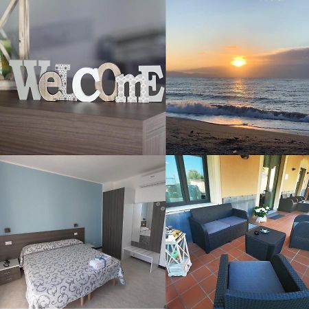 Hotel Aurora Varazze Bagian luar foto