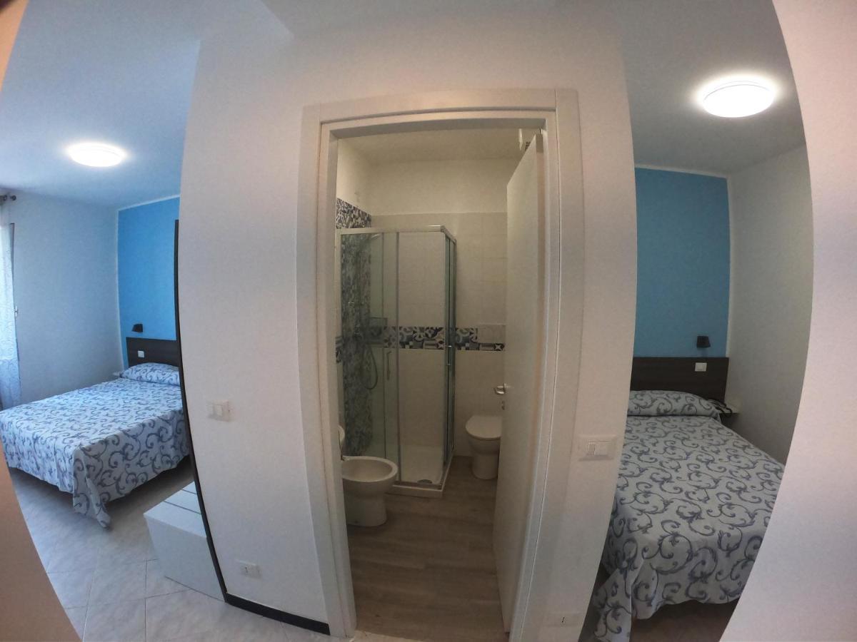 Hotel Aurora Varazze Bagian luar foto