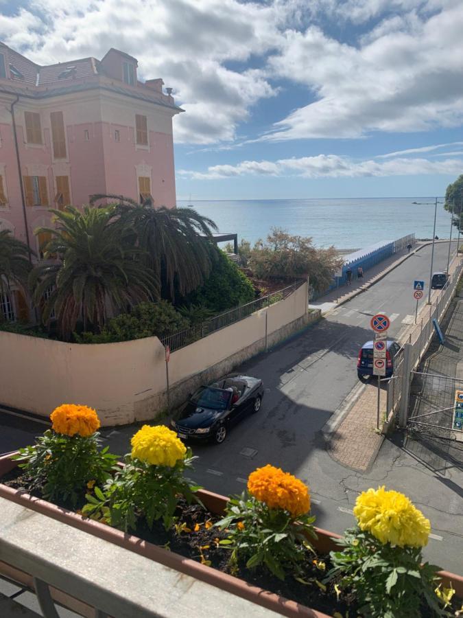 Hotel Aurora Varazze Bagian luar foto