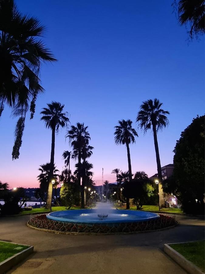 Hotel Aurora Varazze Bagian luar foto
